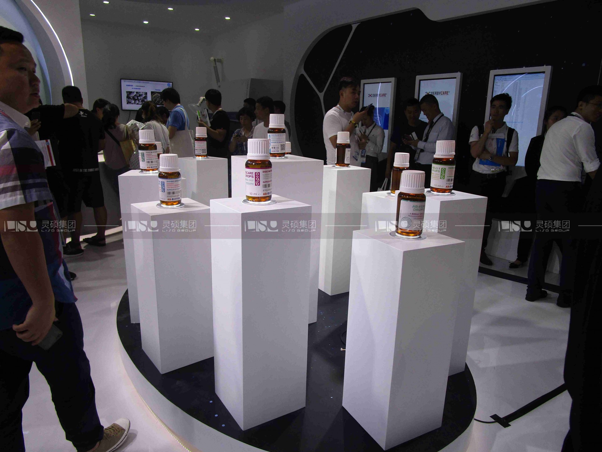 德貝康愛- CBME孕嬰童展展臺(tái)設(shè)計(jì)案例