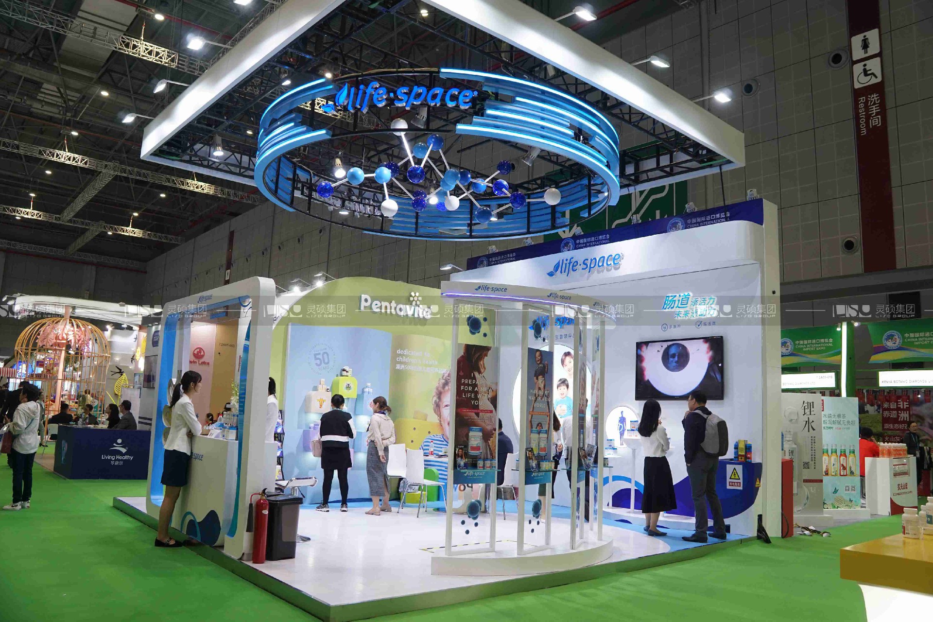 湯臣倍健-2019年上海展會展臺設(shè)計(jì)案例
